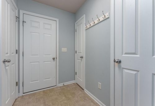 4715 Geneva Ave, Kalamazoo MI  49024-3031 exterior