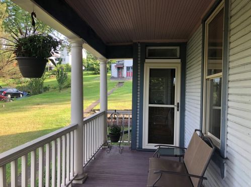 113 Main St, Manor PA 15665-9755 exterior