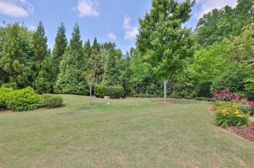 3573 Brookleigh Ln, Atlanta GA 30319-2219 exterior