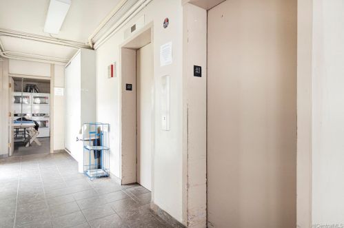 3121 Ala Ilima St, Honolulu HI  96818-3046 exterior