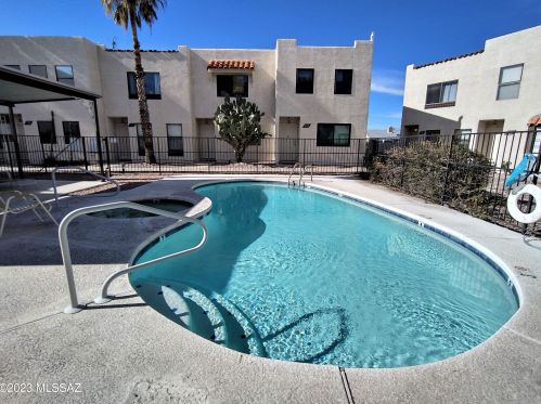 2174 1st Ave, Tucson AZ  85719-2967 exterior