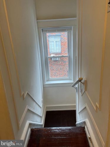 224 27 St, Camden NJ 08105-3927 exterior