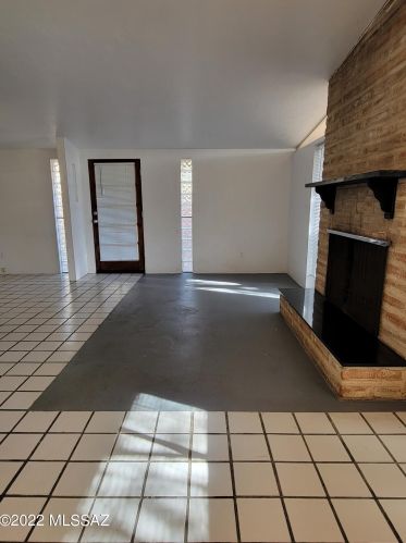 1905 Lind Rd, Tucson AZ  85719-2342 exterior