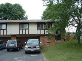 1003 6th St, Saint Paul MN  55106-4608 exterior