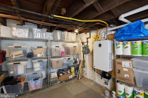 127 Duddington Pl, Washington DC 20003-2610 exterior