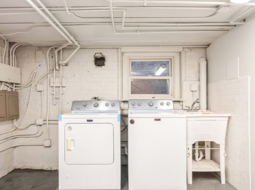 4723 Washtenaw Ave, Chicago IL  60625-2927 exterior