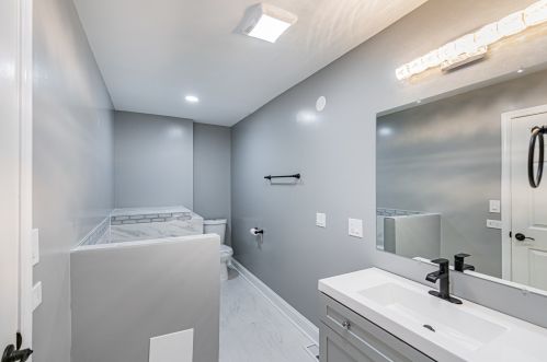 11205 Hermosa Ave, Chicago IL  60643-4229 exterior