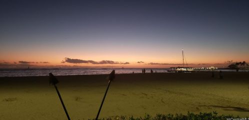 223 Saratoga Rd, Honolulu HI  96815-1942 exterior