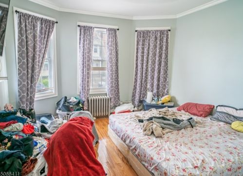 79 Fern Ave, Irvington NJ 07111-3104 exterior