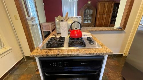 305 Wilcox, Joliet IL 60435-6971 exterior