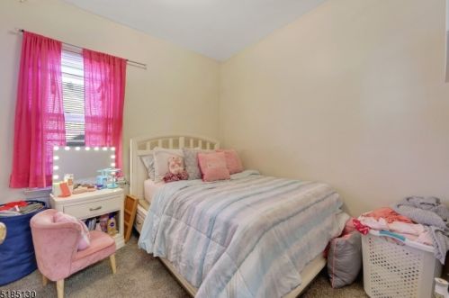 384 Morrissee Ave, Paterson NJ 07508-1311 exterior