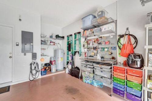 9647 Cres Vw Dr, Boynton Beach FL 33437-5929 exterior