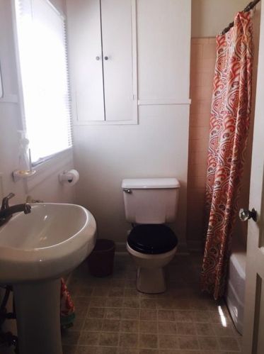 3820 Duval St, Austin TX 78751-5126 exterior