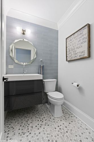 3625 Marshfield Ave, Chicago IL 60609-1325 exterior