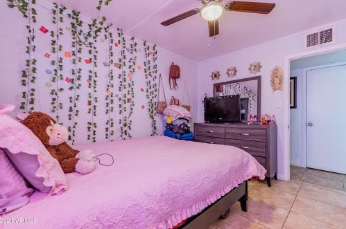 2911 50th Dr, Phoenix AZ  85031-3530 exterior