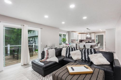 4675 Blue Grass Dr, Grand Rapids MI 49546-6231 exterior