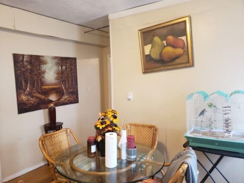 51 Vandewater St, Providence RI 02908-1623 exterior