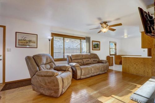 2327 Parnell Ave, Milwaukee WI 53221-4250 exterior