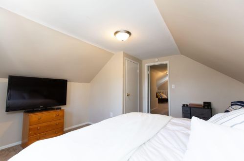 2009 68, Milwaukee WI 53213-1903 exterior