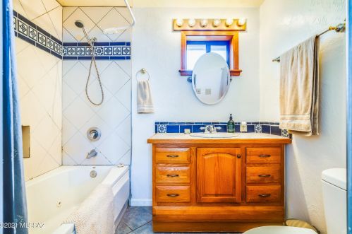 1808 Copper St, Tucson AZ  85719-3120 exterior