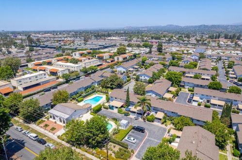 1777 Mitchell Ave, Tustin CA  92780-6324 exterior