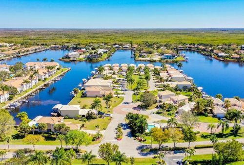 179 Eveningstar Cay, Naples FL 34114-9612 exterior