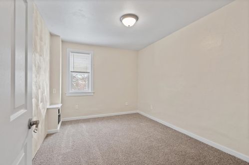 819 Berwin Ave, Pittsburgh PA 15226-1620 exterior