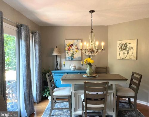 8124 Brightridge Ct, Ellicott MD 21043-6988 exterior