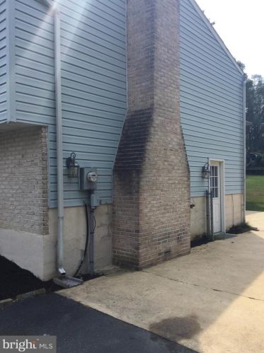 123 Nicholas Rd, Lancaster PA 17603-9423 exterior