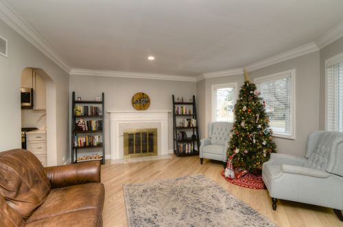 1638 74th Ct, Chicago IL  60707-4221 exterior