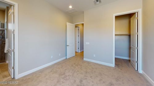 2852 Camino A Los Vientos, Tucson AZ  85718-5009 exterior