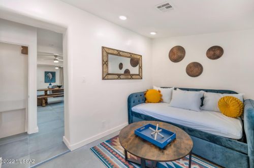 2610 24 St, Phoenix AZ 85008-1846 exterior