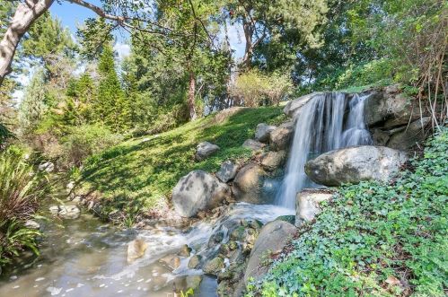 2786 Pne Crk Cir, Fullerton CA 92835-2934 exterior