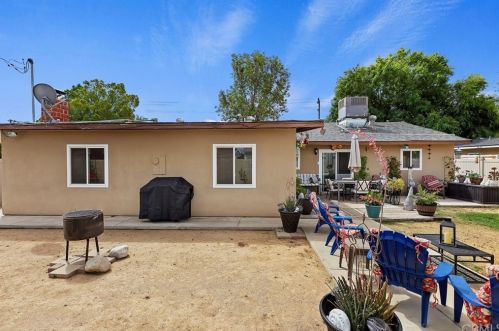 8761 Colorado Ave, Riverside CA 92504-2308 exterior