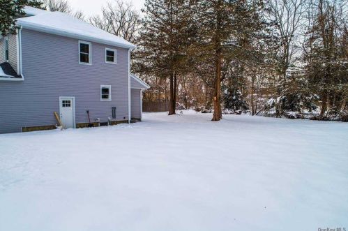 15 17 St, Huntington Station NY 11746-2913 exterior