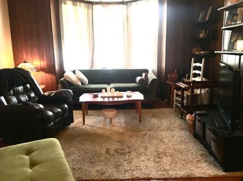 1958 Beckert Ave, Pittsburgh PA 15212-1408 exterior