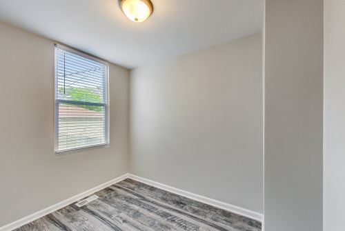 2947 Avers Ave, Chicago IL 60623-4543 exterior