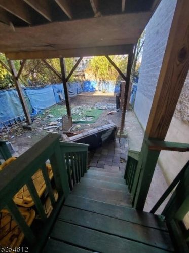 16 Amity St, Paterson NJ 07522-1811 exterior