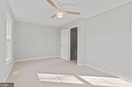 7449 Duddington Dr, Alexandria VA 22315-3849 exterior