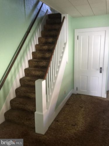 213 Henry St, Pottstown PA 19464-4831 exterior