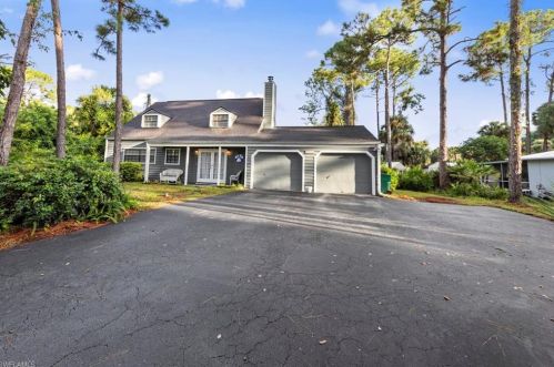 4215 Lorraine Ave, Naples, FL 34104-4769