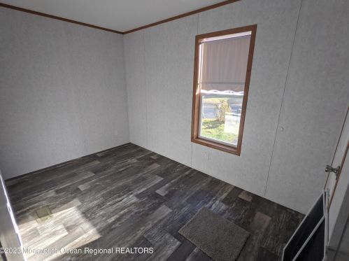 63 1st St, Lakehurst NJ  08759-5639 exterior