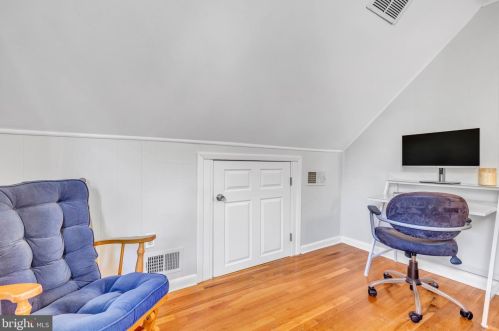 9308 Sudbury Rd, Silver Spring MD 20901-3505 exterior