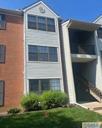 36 Joyner Ct, Trenton NJ  08648-2613 exterior