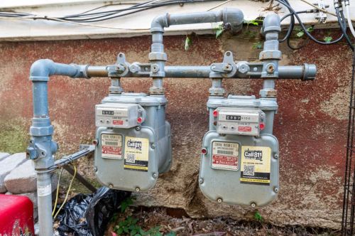 124 Thompson St, Poughkeepsie NY 12601-2621 exterior