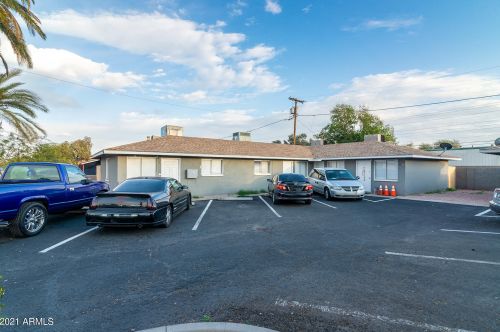 3121 Almeria Rd, Phoenix AZ 85009-2457 exterior