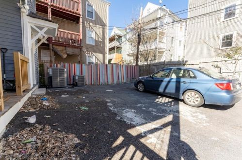 172 Boylston St, Boston MA exterior