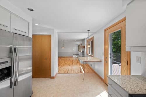 309 Highland Pne Ct, Pittsburgh PA 15237-2019 exterior