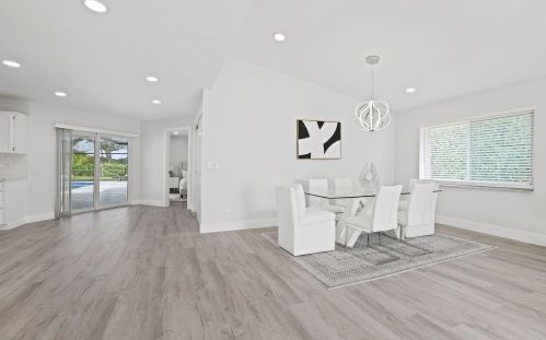 441 53rd St, Boca Raton FL  33487-3750 exterior