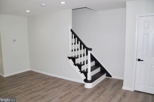 1164 Collings Rd, Camden NJ  08104-3006 exterior